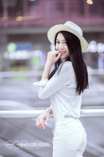 免费观看《大地》高清资源？超10个网站在线播放！